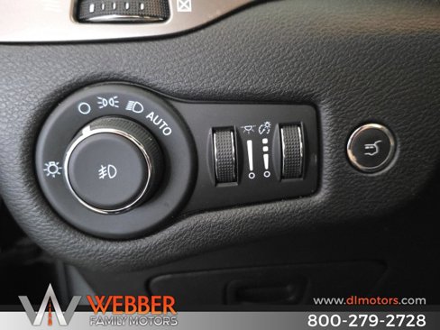 Used 2021 Jeep Cherokee Limited image 23