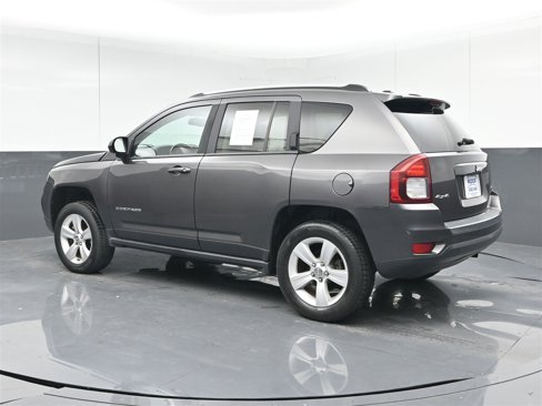 Used 2015 Jeep Compass 4WD image 7