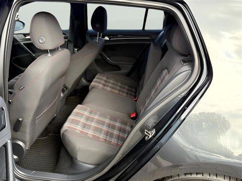 Used 2017 Volkswagen GTI S image 20