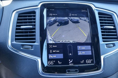Used 2017 Volvo XC90 T6 Momentum w/ Vision Package image 38