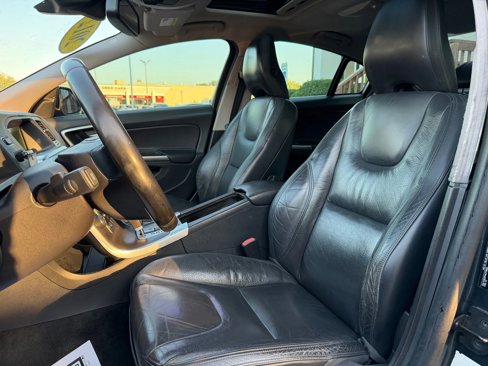 Used 2012 Volvo S60 T5 w/ Multimedia Pkg image 12