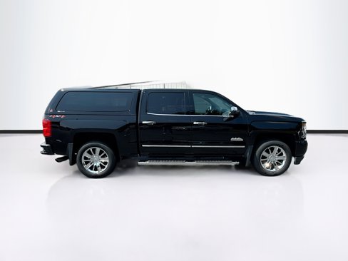 Used 2018 Chevrolet Silverado 1500 High Country image 8