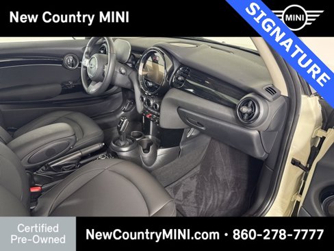 Certified 2023 MINI Cooper 2-Door Hardtop image 18