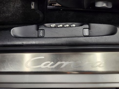Used 2003 Porsche 911 Carrera image 34