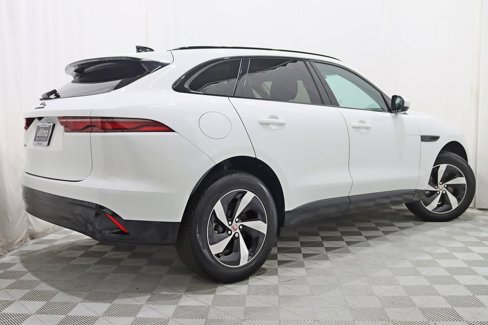 Used 2022 Jaguar F-PACE S image 8