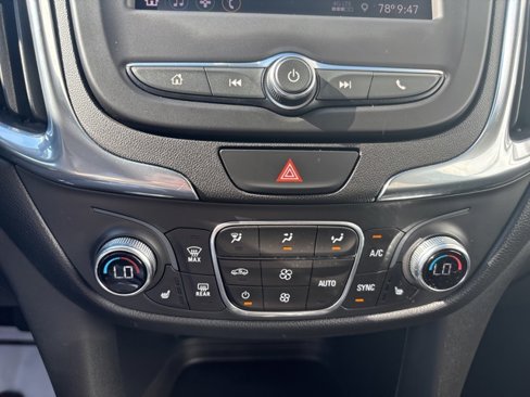 Certified 2020 Chevrolet Equinox LT w/ Driver Convenience Package image 23