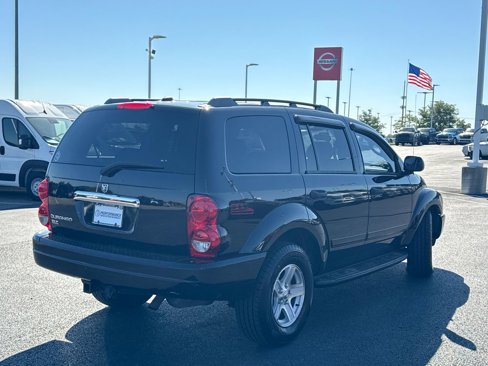 Used 2005 Dodge Durango SLT w/ Family Value Group image 3