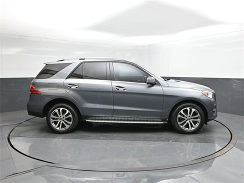 Used 2018 Mercedes-Benz GLE 350 image 26