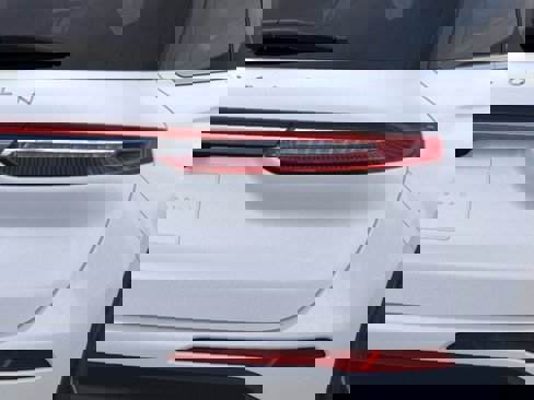 New 2025 Lincoln Corsair FWD w/ Equipment Group 101A image 21