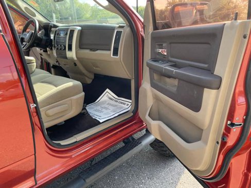 Used 2009 Dodge Ram 1500 Truck SLT image 25