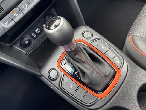Used 2020 Hyundai Kona Ultimate image 21