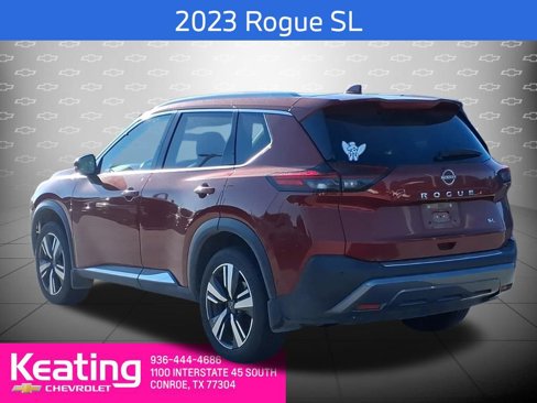 Used 2023 Nissan Rogue SL w/ SL Premium Package image 2