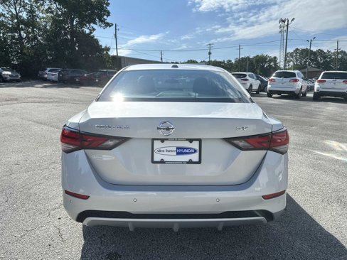 Used 2023 Nissan Sentra SV image 6