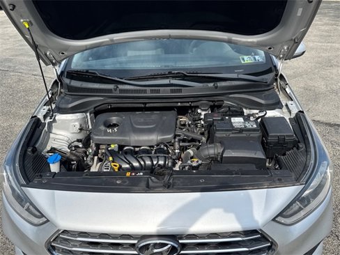 Used 2019 Hyundai Accent SE image 9