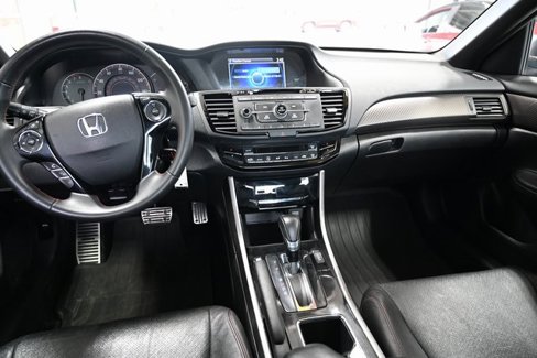 Used 2017 Honda Accord Sport Special Edition image 13
