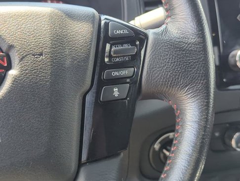Used 2022 Nissan Frontier PRO-4X w/ Technology Package image 24