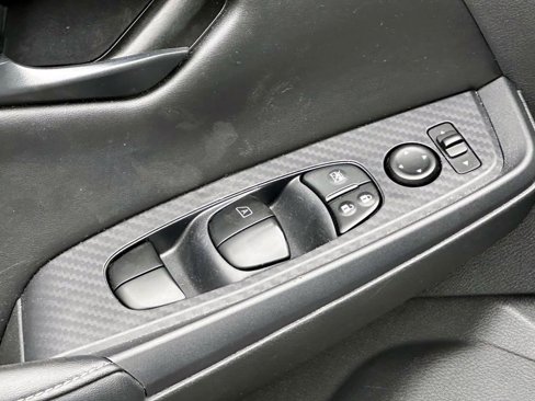 Certified 2024 Nissan Sentra S image 17