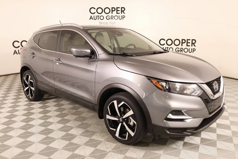 Used 2022 Nissan Rogue Sport SL image 1