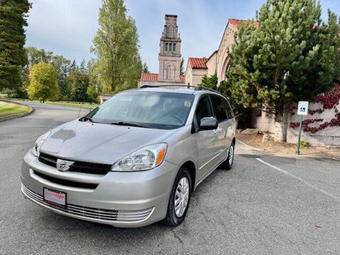 Used 2005 Toyota Sienna LE image 2