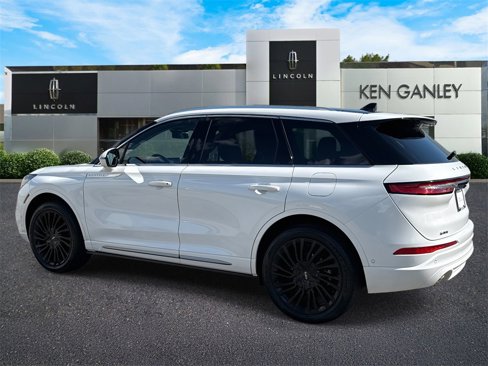 Used 2021 Lincoln Corsair Reserve image 5