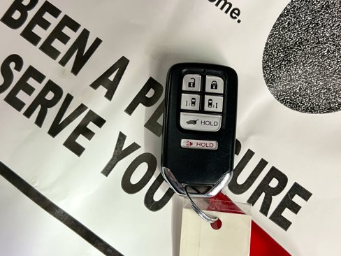 Used 2016 Honda Odyssey EX-L image 37