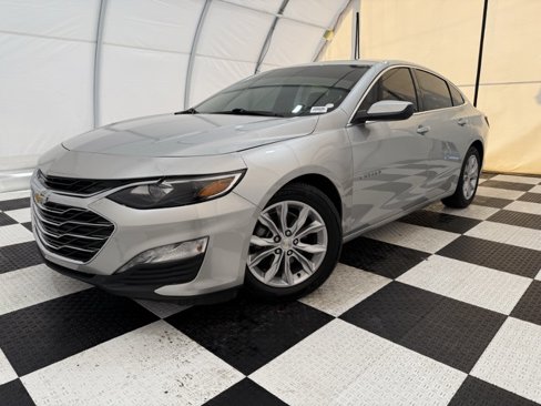 Used 2021 Chevrolet Malibu LT image 1
