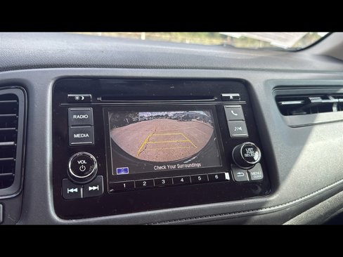 Used 2022 Honda HR-V LX image 19