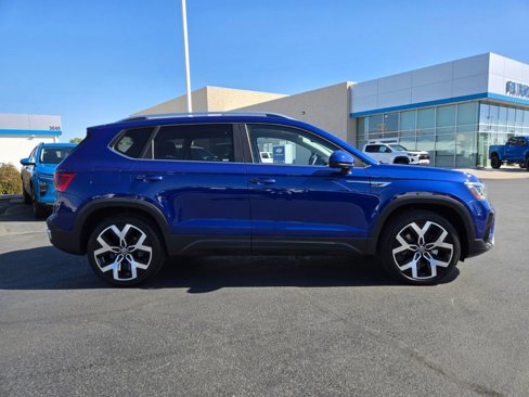 Used 2022 Volkswagen Taos SEL image 7
