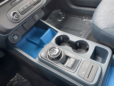 New 2025 Ford Maverick XLT w/ XLT Luxury Package image 13