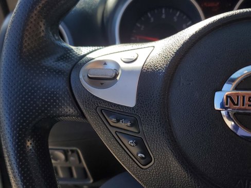 Used 2012 Nissan Juke S image 22