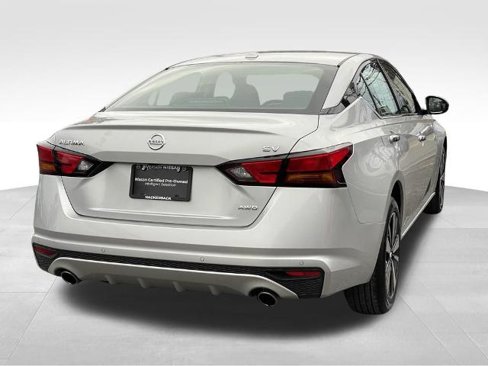 Certified 2020 Nissan Altima 2.5 SV image 5