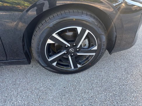 Used 2024 Nissan Sentra SV image 28
