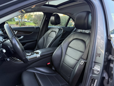 Used 2018 Mercedes-Benz C 300 4MATIC Sedan image 12