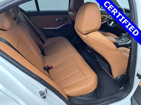 Certified 2022 BMW 330i Sedan w/ M Sport Package image 13