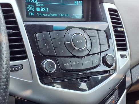 Used 2015 Chevrolet Cruze LT w/ Sun And Sound Package image 11