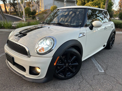 Used 2012 MINI Cooper S image 1