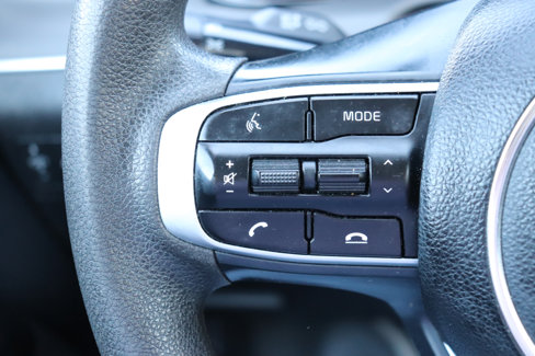 Used 2023 Kia K5 LXS image 28