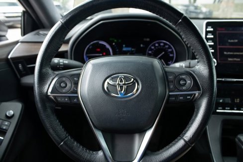 Used 2020 Toyota Avalon XLE image 14