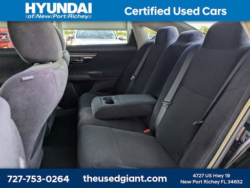 Used 2013 Nissan Altima 2.5 SV image 15
