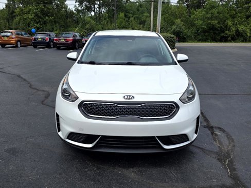Used 2019 Kia Niro FE image 2