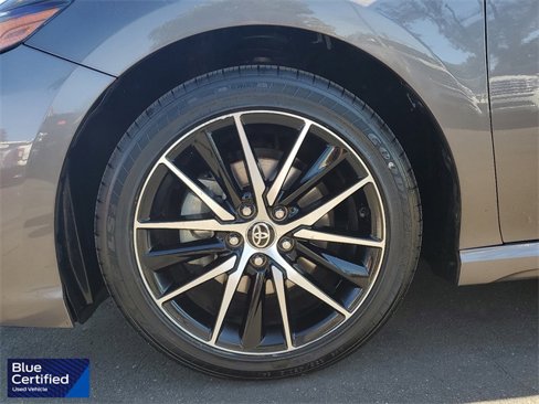 Used 2022 Toyota Camry SE image 26