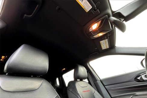 Used 2023 Jeep Compass Trailhawk image 22