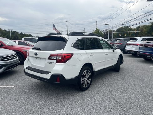 Used 2018 Subaru Outback 3.6R Limited image 5
