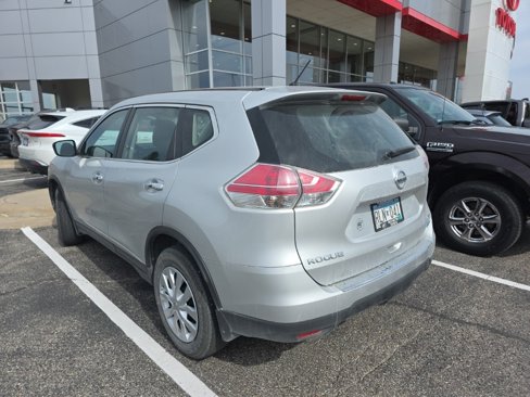 Used 2014 Nissan Rogue S image 4