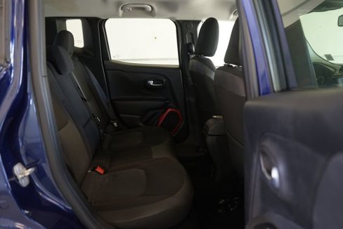 Used 2016 Jeep Renegade Trailhawk image 31