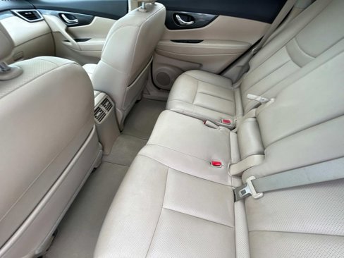 Used 2015 Nissan Rogue SL w/ SL Premium Package image 12