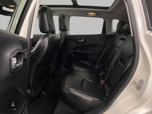 Used 2019 Jeep Compass High Altitude image 28