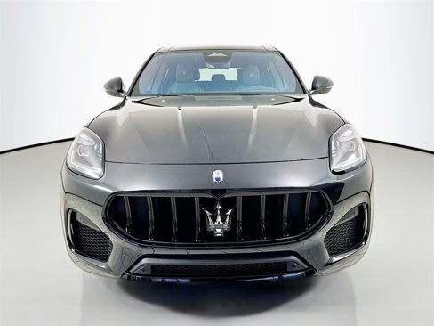 New 2025 Maserati Grecale Modena image 3