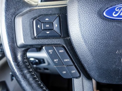 Used 2019 Ford F150 XLT w/ Equipment Group 302A Luxury image 18
