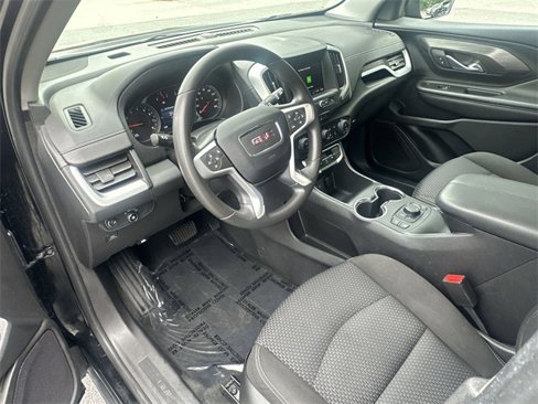 Used 2023 GMC Terrain SLE w/ Driver Convenience Package image 10